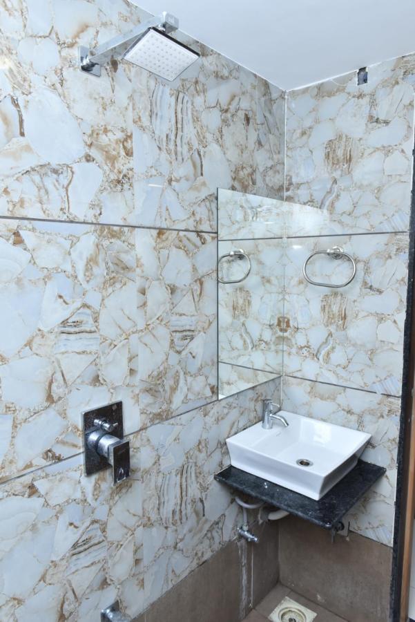 Hotel Royal King By Sky Stays Ahmedabad Luaran gambar