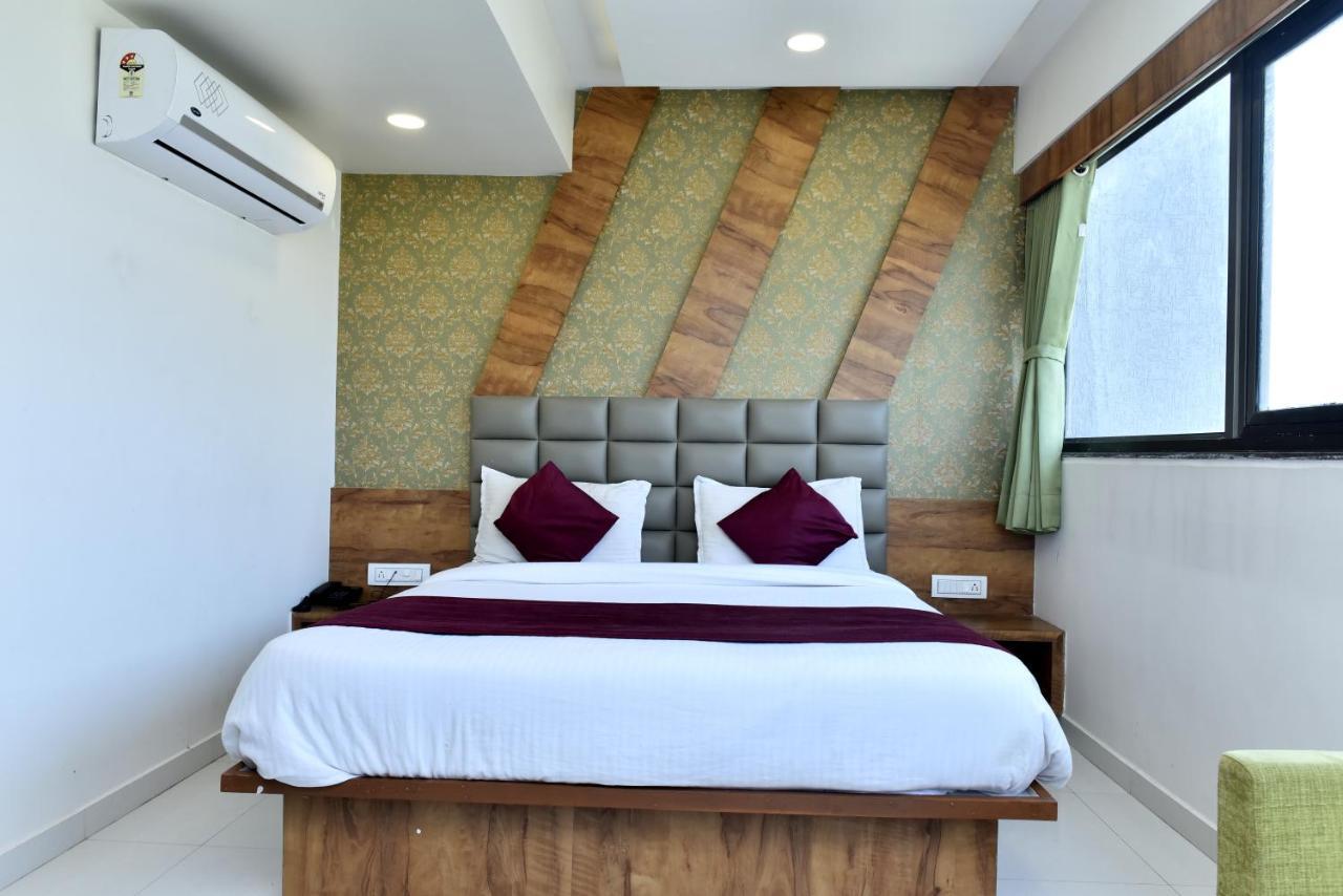 Hotel Royal King By Sky Stays Ahmedabad Luaran gambar